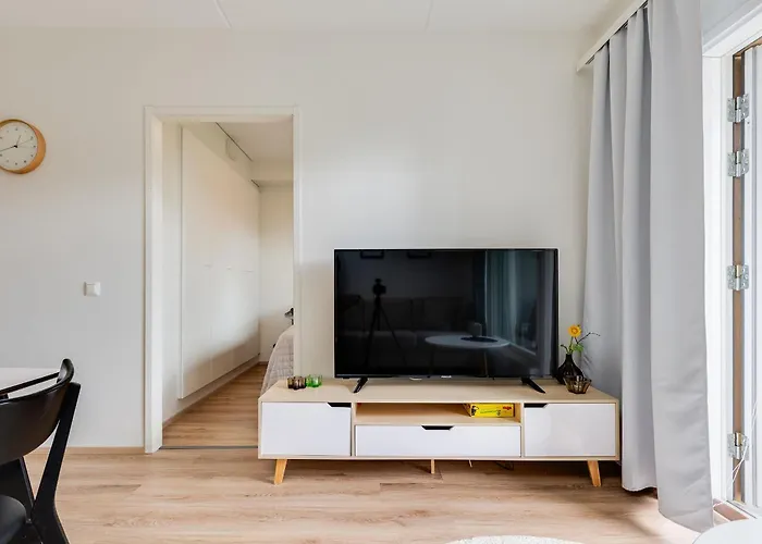 Aurinkorinne A 16 Visit *